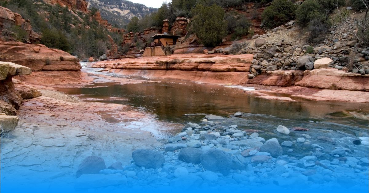 Exploring the Queen Creek Canyon