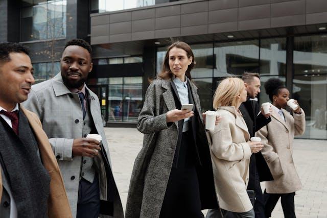 Quicklink Images2F1753428812592 Walking20Networking Neikui